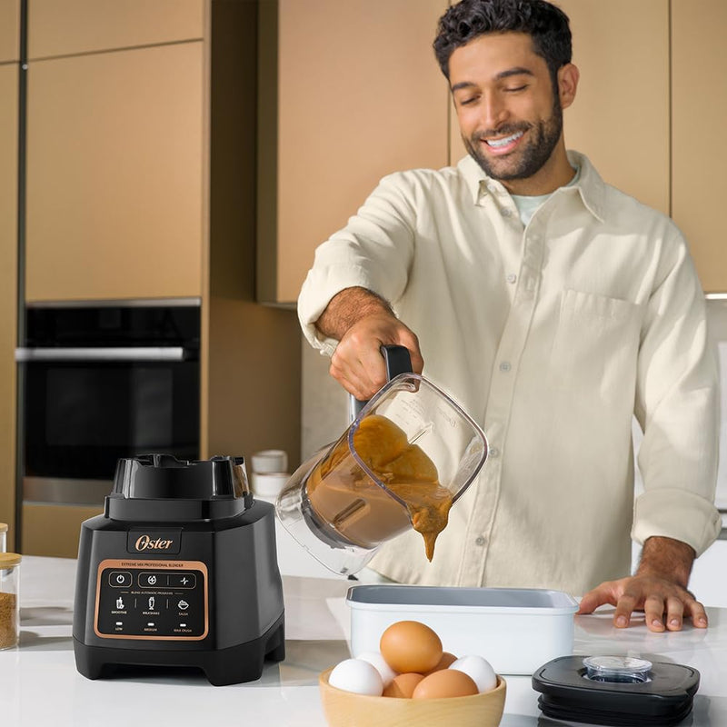 Liquidificador profissional Oster XTREME MIX com Tecnologia Titanium Blade 127V